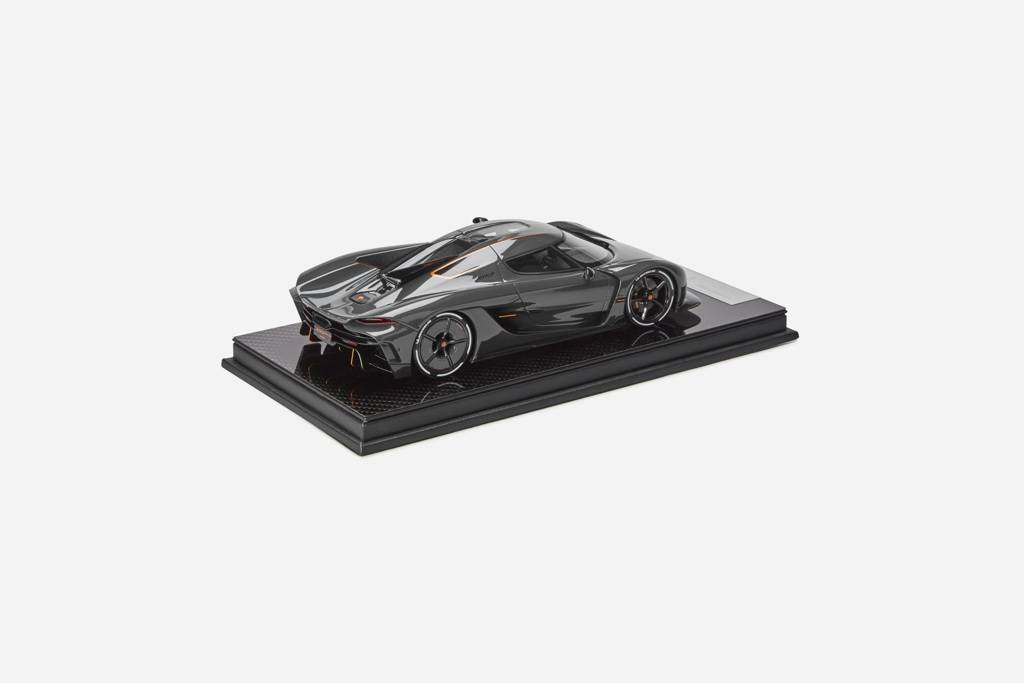 Jesko Absolut Graphite 1:18