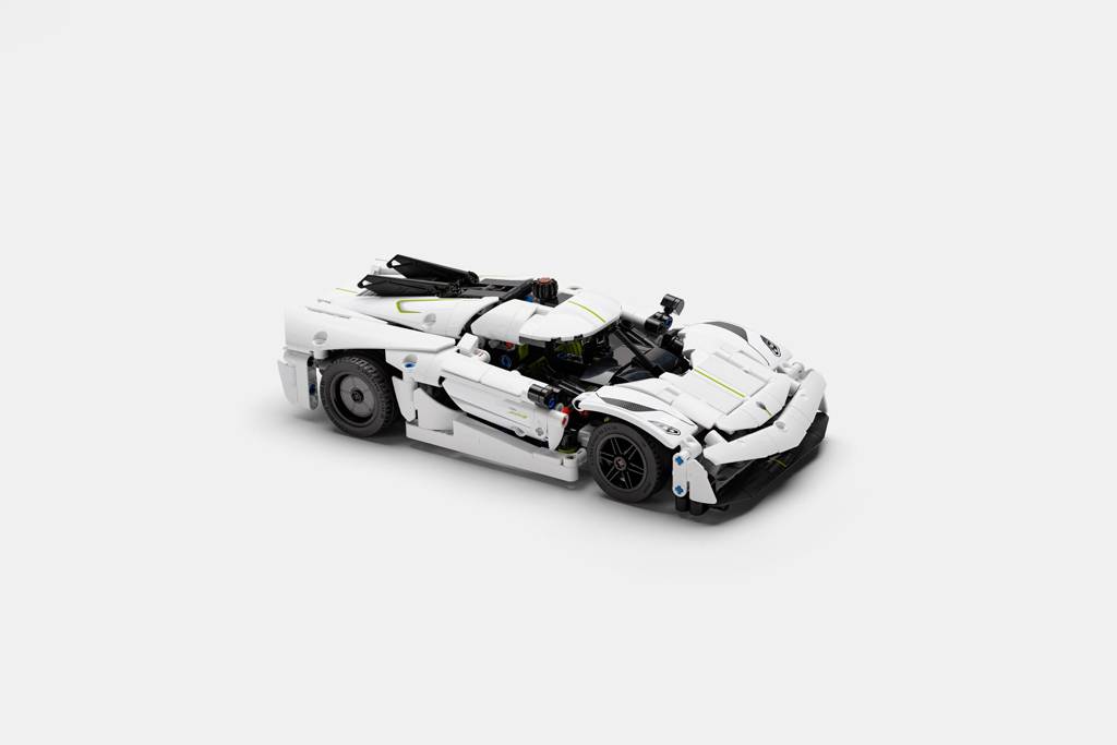 LEGO Technic Jesko Absolut White