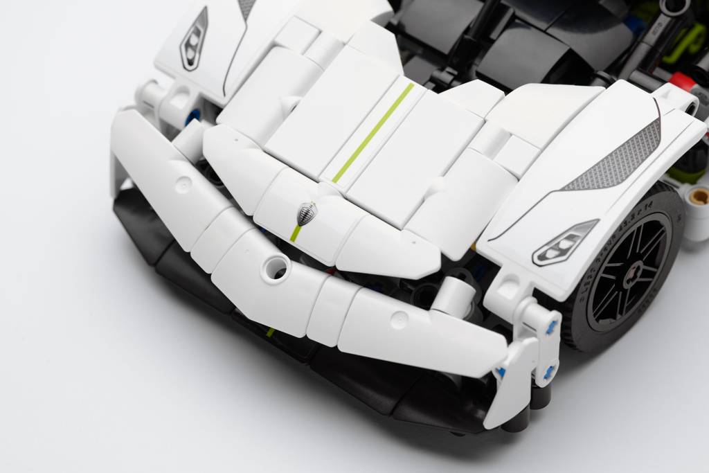 LEGO Technic Jesko Absolut White